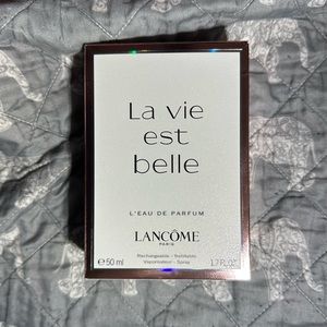 La vie est belle Lancôme parfume